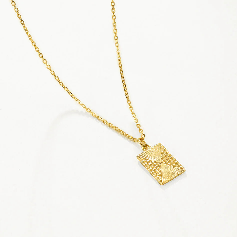 Pendant Necklace 18K